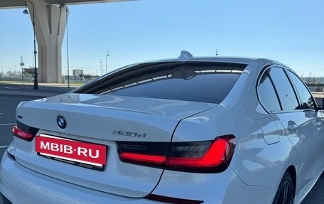 BMW 3 серия, 2019 год, 3 800 000 рублей, 25 фотография
