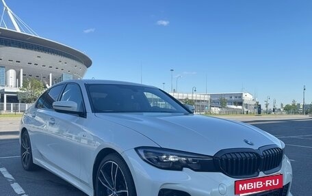 BMW 3 серия, 2019 год, 3 800 000 рублей, 39 фотография