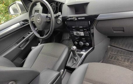Opel Astra H, 2013 год, 950 000 рублей, 2 фотография