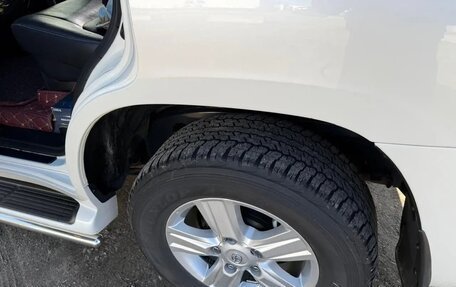 Toyota Land Cruiser 200, 2014 год, 6 500 000 рублей, 8 фотография