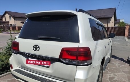 Toyota Land Cruiser 200, 2007 год, 3 000 000 рублей, 4 фотография