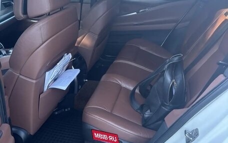 BMW 5 серия, 2010 год, 1 600 000 рублей, 10 фотография