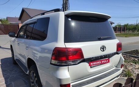 Toyota Land Cruiser 200, 2007 год, 3 000 000 рублей, 2 фотография