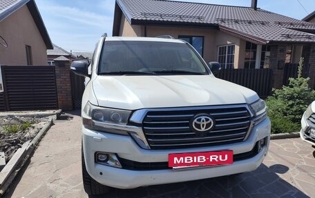 Toyota Land Cruiser 200, 2007 год, 3 000 000 рублей, 18 фотография