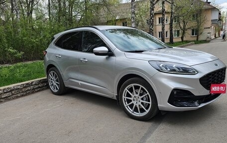 Ford Escape, 2020 год, 2 400 000 рублей, 1 фотография