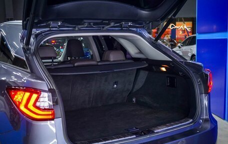 Lexus RX IV рестайлинг, 2018 год, 3 990 000 рублей, 9 фотография