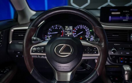 Lexus RX IV рестайлинг, 2018 год, 3 990 000 рублей, 30 фотография