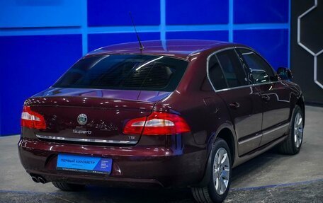 Skoda Superb III рестайлинг, 2009 год, 880 000 рублей, 6 фотография
