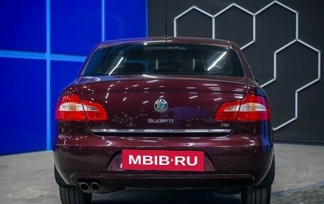 Skoda Superb III рестайлинг, 2009 год, 880 000 рублей, 7 фотография