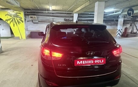 Hyundai ix35 I рестайлинг, 2015 год, 1 650 000 рублей, 2 фотография
