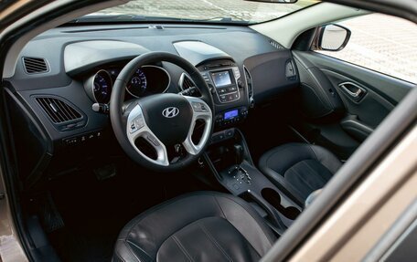Hyundai ix35 I рестайлинг, 2015 год, 1 295 000 рублей, 13 фотография