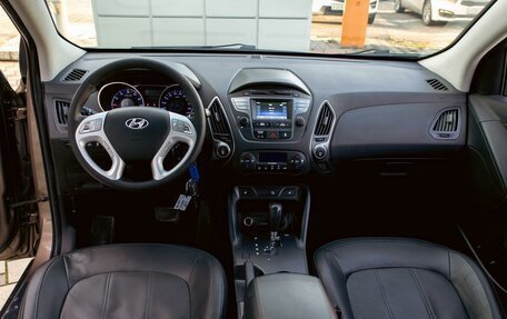 Hyundai ix35 I рестайлинг, 2015 год, 1 295 000 рублей, 16 фотография