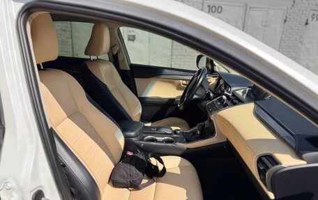 Lexus NX I, 2015 год, 3 000 000 рублей, 11 фотография