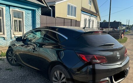 Opel Astra J, 2013 год, 600 000 рублей, 2 фотография