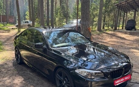 BMW 5 серия, 2010 год, 1 900 000 рублей, 13 фотография