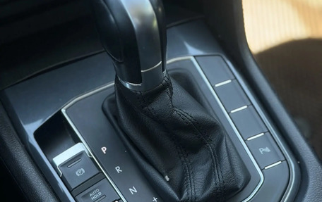 Volkswagen Tiguan II, 2017 год, 1 880 000 рублей, 15 фотография