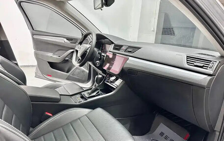 Skoda Superb III рестайлинг, 2022 год, 1 900 000 рублей, 9 фотография