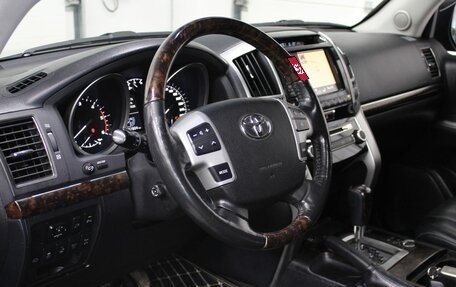 Toyota Land Cruiser 200, 2014 год, 4 300 000 рублей, 16 фотография