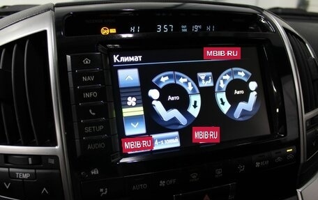 Toyota Land Cruiser 200, 2014 год, 4 300 000 рублей, 11 фотография