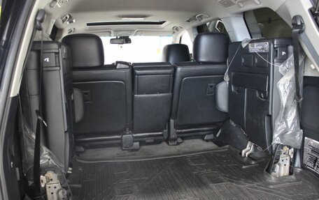 Toyota Land Cruiser 200, 2014 год, 4 300 000 рублей, 22 фотография