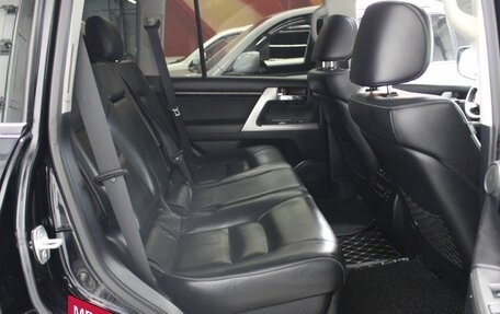 Toyota Land Cruiser 200, 2014 год, 4 300 000 рублей, 23 фотография