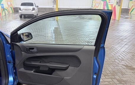 Ford Focus II рестайлинг, 2006 год, 420 000 рублей, 18 фотография