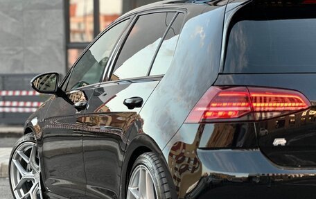 Volkswagen Golf R VII, 2020 год, 3 900 000 рублей, 19 фотография