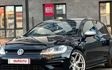 Volkswagen Golf R VII, 2020 год, 3 900 000 рублей, 10 фотография