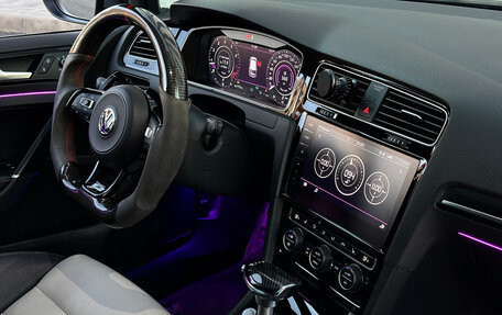 Volkswagen Golf R VII, 2020 год, 3 900 000 рублей, 27 фотография
