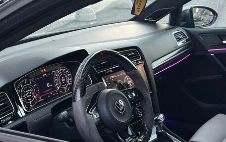 Volkswagen Golf R VII, 2020 год, 3 900 000 рублей, 23 фотография