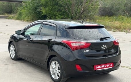 Hyundai i30 II рестайлинг, 2014 год, 1 190 000 рублей, 3 фотография