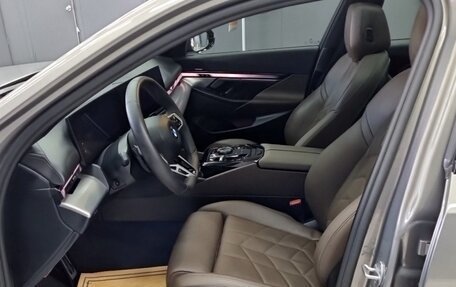 BMW 5 серия, 2025 год, 4 728 006 рублей, 9 фотография