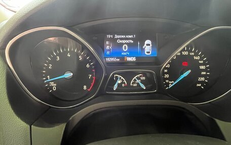 Ford Focus III, 2015 год, 900 000 рублей, 8 фотография
