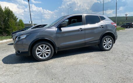 Nissan Qashqai, 2017 год, 1 570 000 рублей, 2 фотография