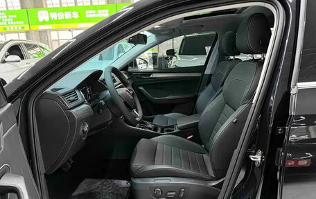 Skoda Superb III рестайлинг, 2022 год, 1 850 000 рублей, 9 фотография