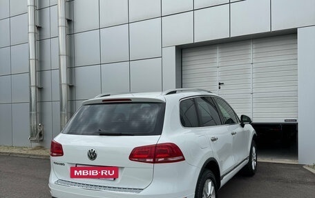 Volkswagen Touareg III, 2012 год, 1 980 000 рублей, 5 фотография