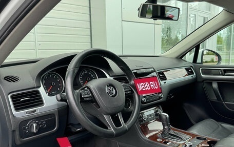 Volkswagen Touareg III, 2012 год, 1 980 000 рублей, 13 фотография