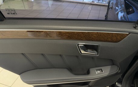 Mercedes-Benz E-Класс, 2011 год, 1 495 000 рублей, 15 фотография
