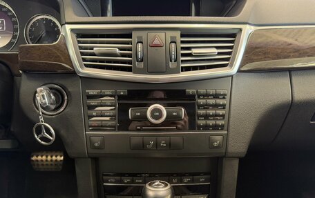 Mercedes-Benz E-Класс, 2011 год, 1 495 000 рублей, 12 фотография
