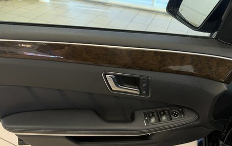 Mercedes-Benz E-Класс, 2011 год, 1 495 000 рублей, 14 фотография