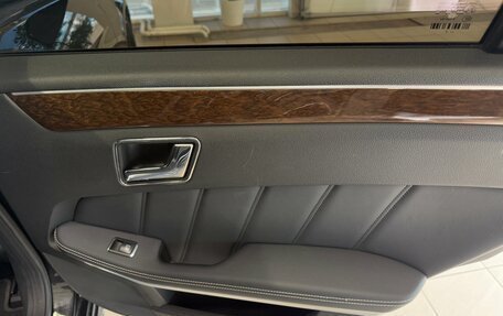 Mercedes-Benz E-Класс, 2011 год, 1 495 000 рублей, 17 фотография