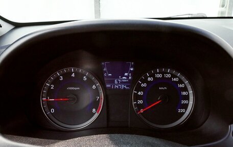 Hyundai Solaris II рестайлинг, 2014 год, 849 000 рублей, 11 фотография