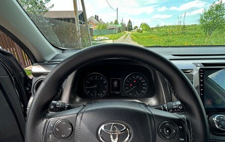 Toyota RAV4, 2016 год, 2 300 000 рублей, 13 фотография