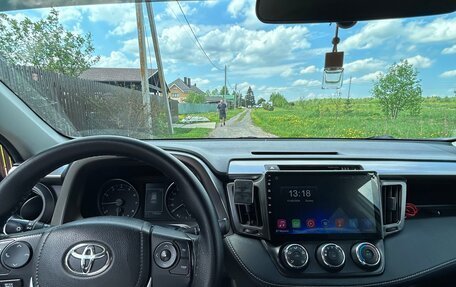 Toyota RAV4, 2016 год, 2 300 000 рублей, 14 фотография