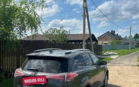 Toyota RAV4, 2016 год, 2 300 000 рублей, 5 фотография