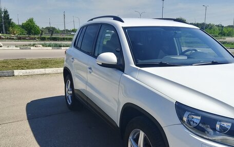 Volkswagen Tiguan I, 2015 год, 1 400 000 рублей, 2 фотография