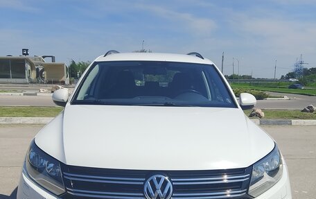 Volkswagen Tiguan I, 2015 год, 1 400 000 рублей, 5 фотография