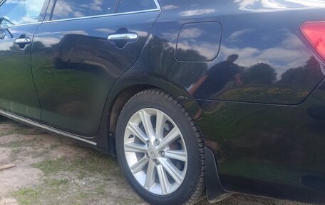 Toyota Camry, 2013 год, 1 290 000 рублей, 4 фотография