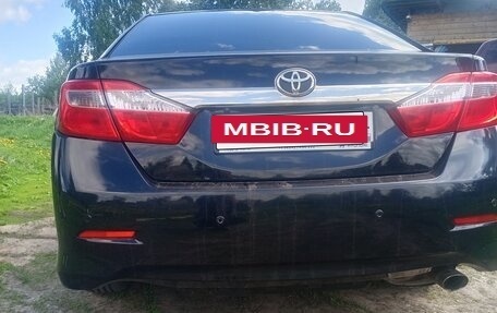 Toyota Camry, 2013 год, 1 290 000 рублей, 5 фотография