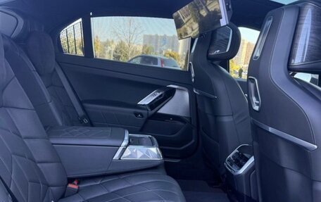 BMW 7 серия, 2023 год, 12 250 000 рублей, 17 фотография